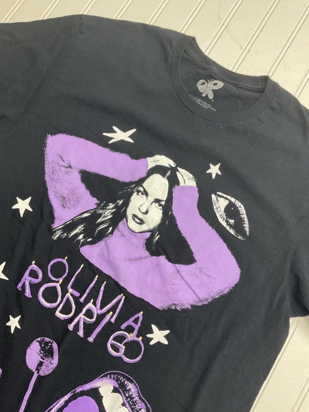 Olivia Rodrigo GUTS World Tour Graphic T-Shirt Black Purple L